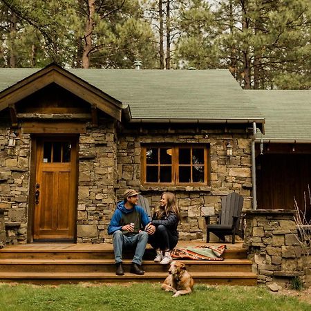 Lake Creek Lodge Camp Sherman Exterior photo