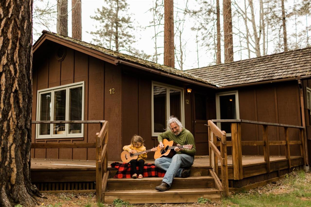 Lake Creek Lodge Camp Sherman Exterior photo