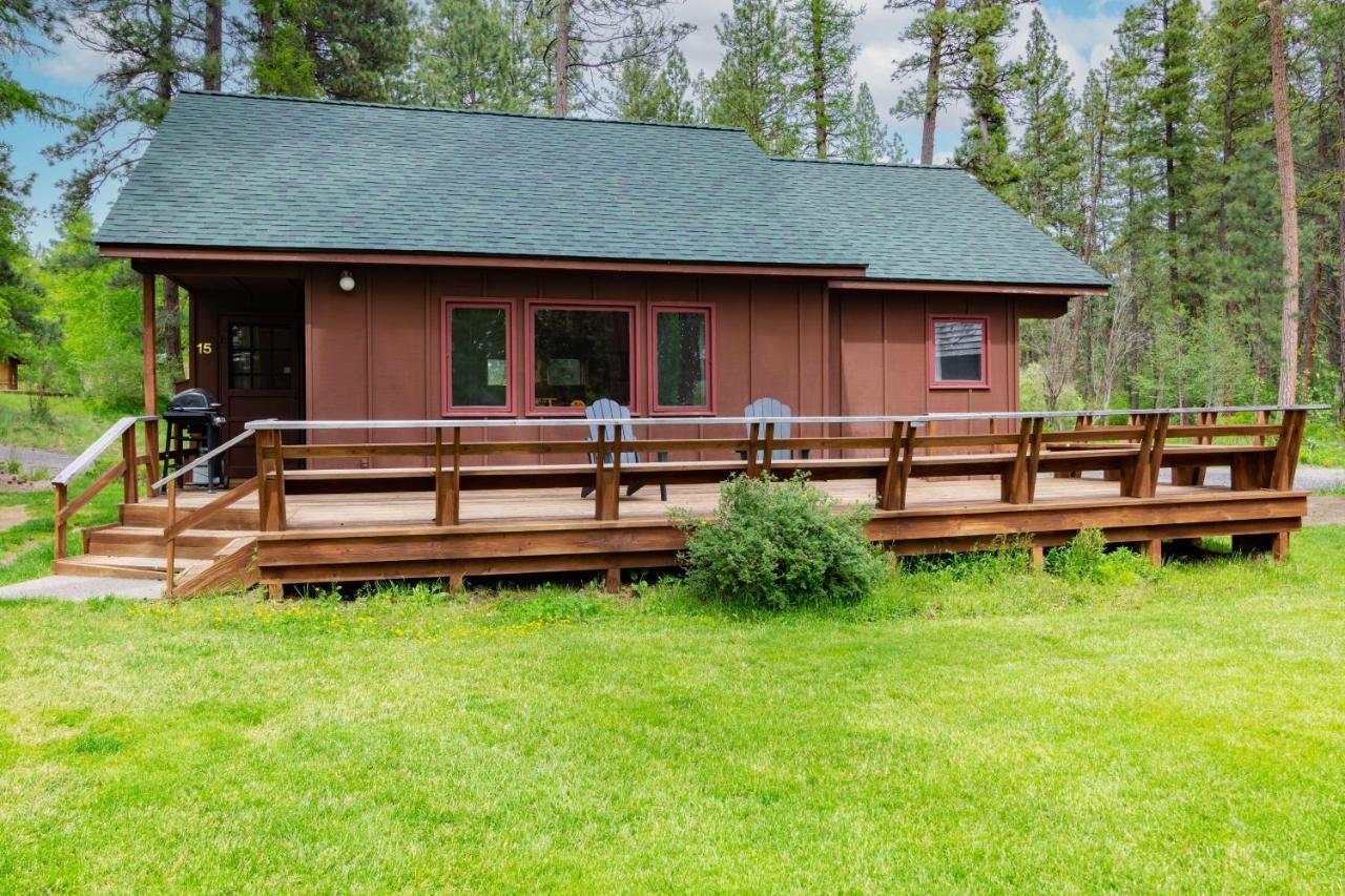 Lake Creek Lodge Camp Sherman Exterior photo