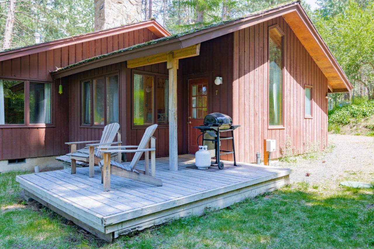 Lake Creek Lodge Camp Sherman Exterior photo